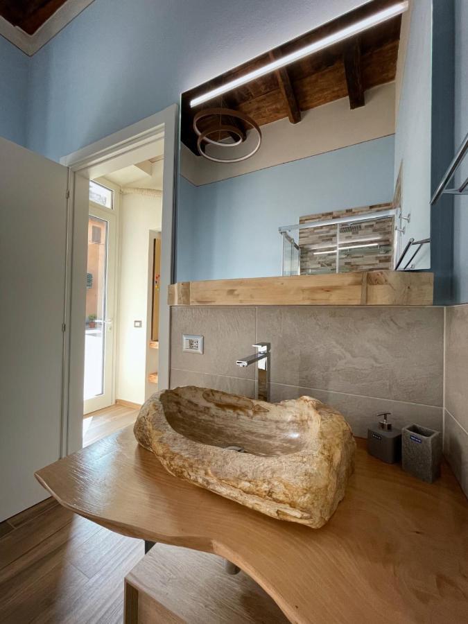 Ferienwohnung Ca De Sota Luino Exterior foto
